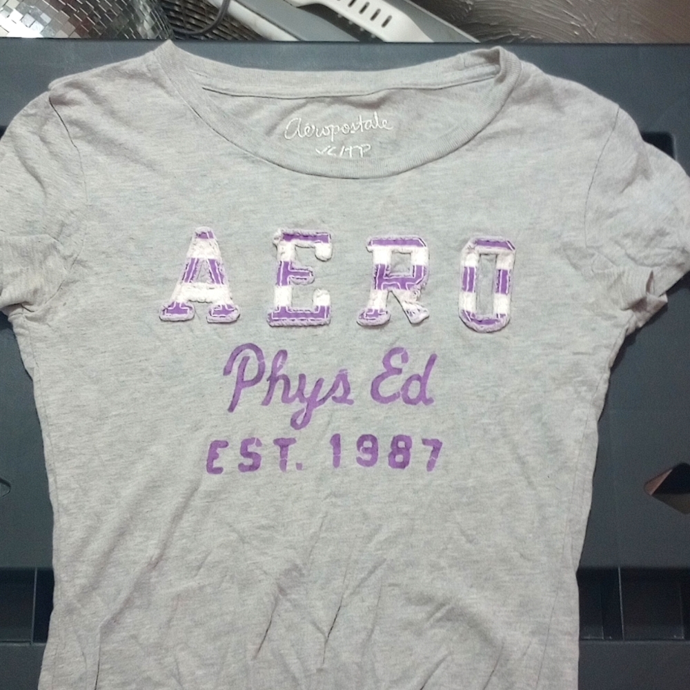 Aeropostale Women's Sz XS tee shirt